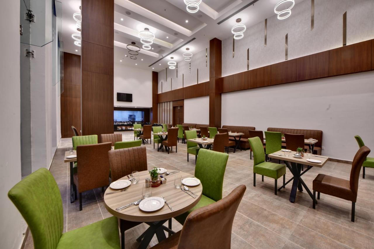 The Fern An Ecotel Hotel, Alwar Sariska Esterno foto