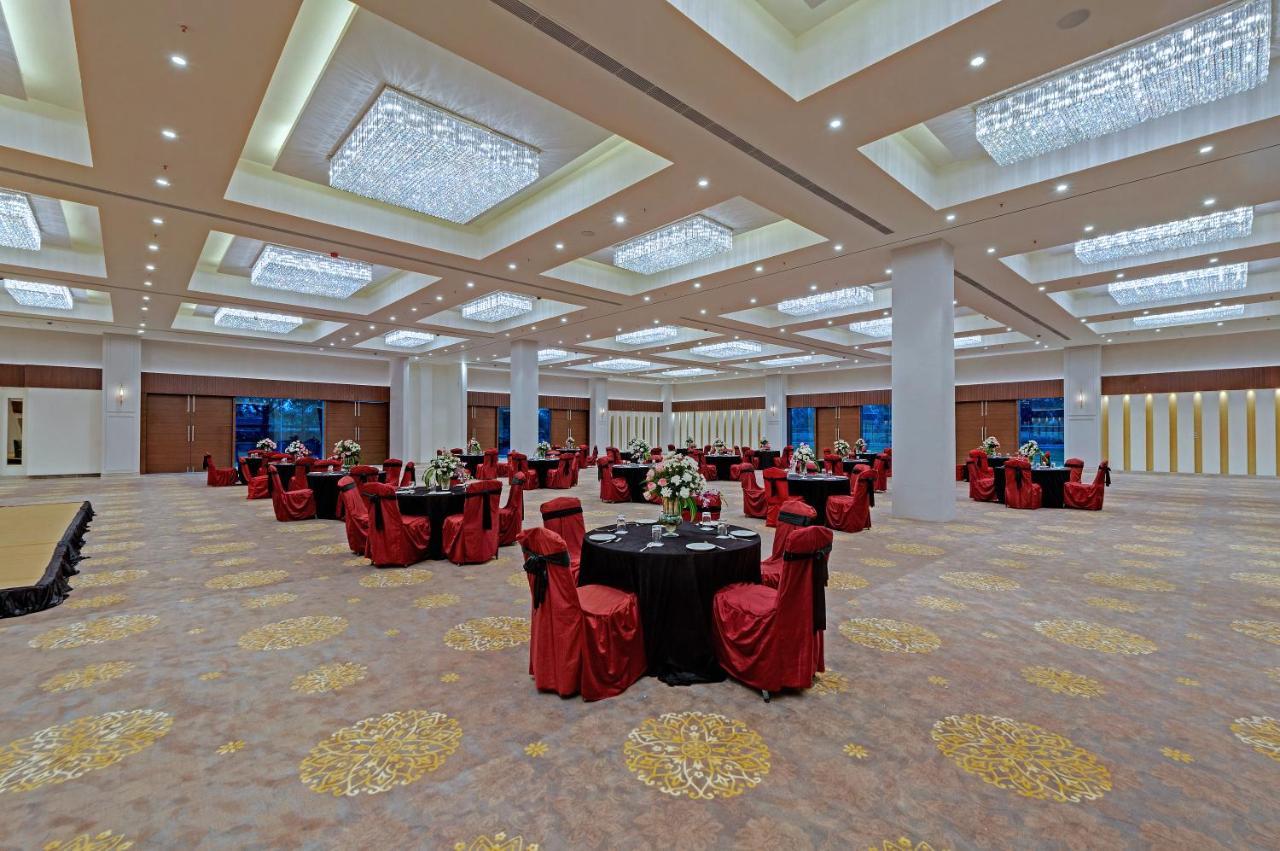 The Fern An Ecotel Hotel, Alwar Sariska Esterno foto