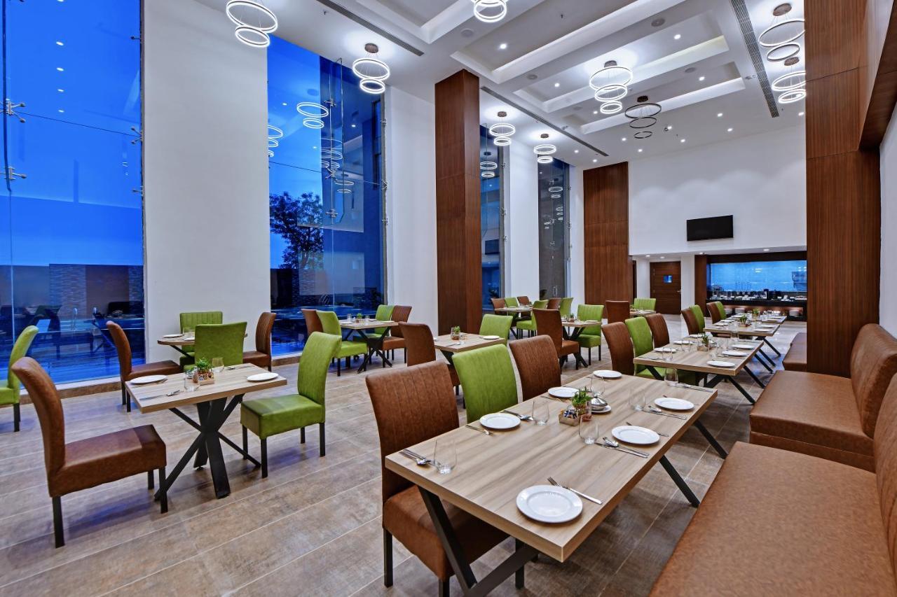 The Fern An Ecotel Hotel, Alwar Sariska Esterno foto